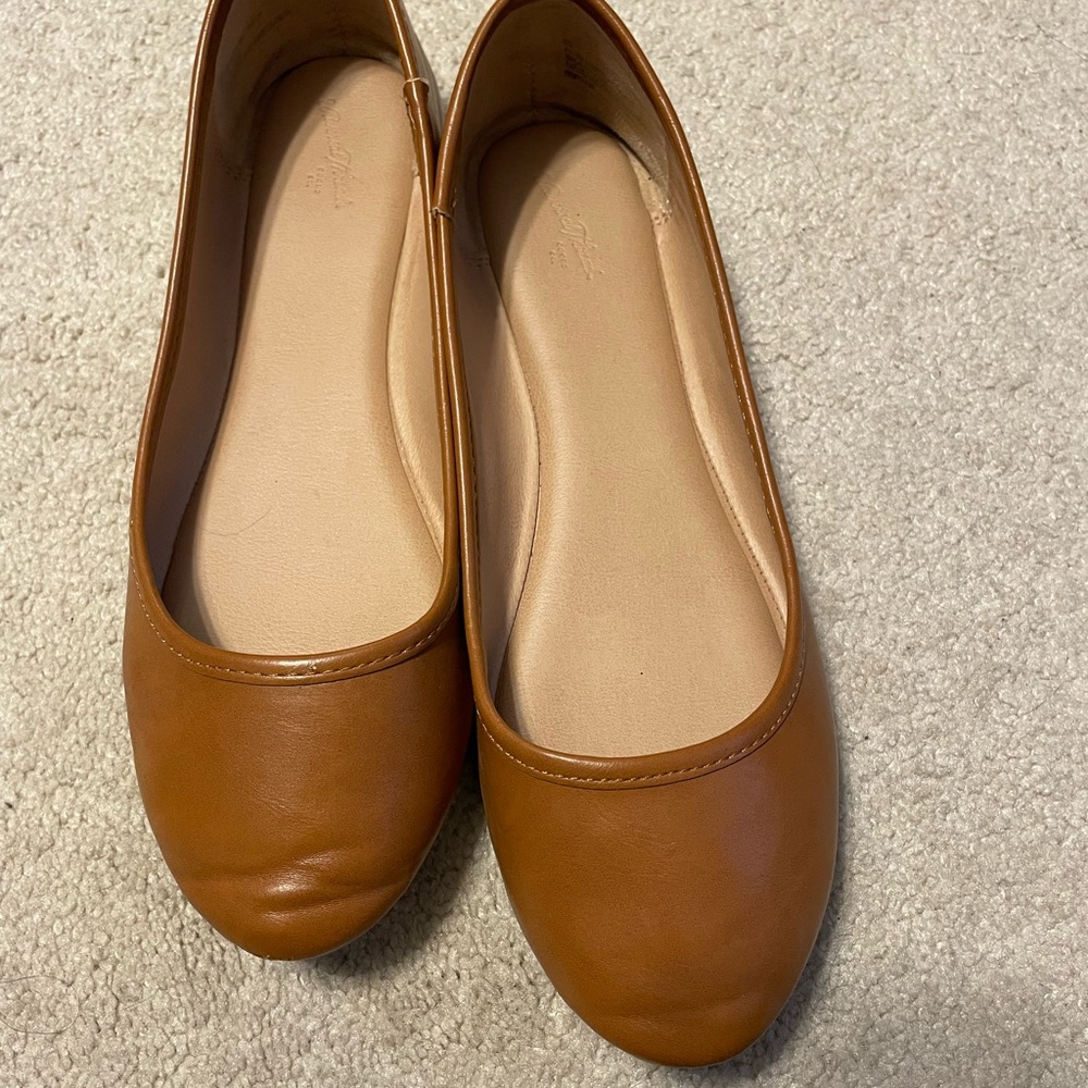 Brown flats